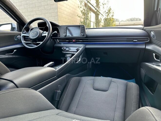 Hyundai Elantra 2022, 25,000 km - 1.6 л - Bakı