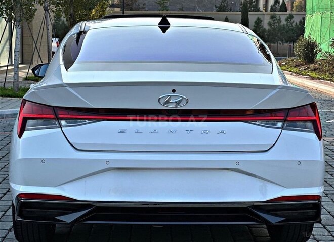 Hyundai Elantra 2022, 25,000 km - 1.6 л - Bakı