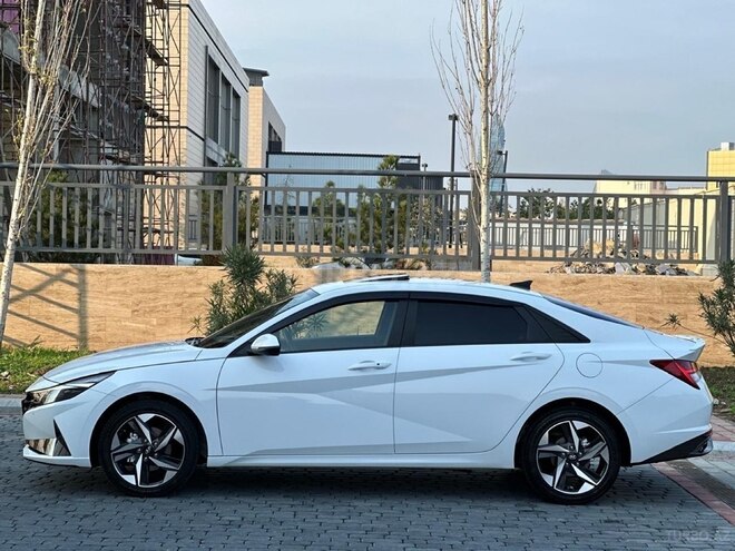 Hyundai Elantra 2022, 25,000 km - 1.6 л - Bakı