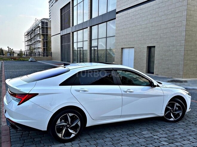 Hyundai Elantra 2022, 25,000 km - 1.6 л - Bakı