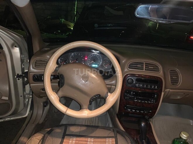 Chrysler Concorde 1999, 200,000 km - 2.7 l - Bakı