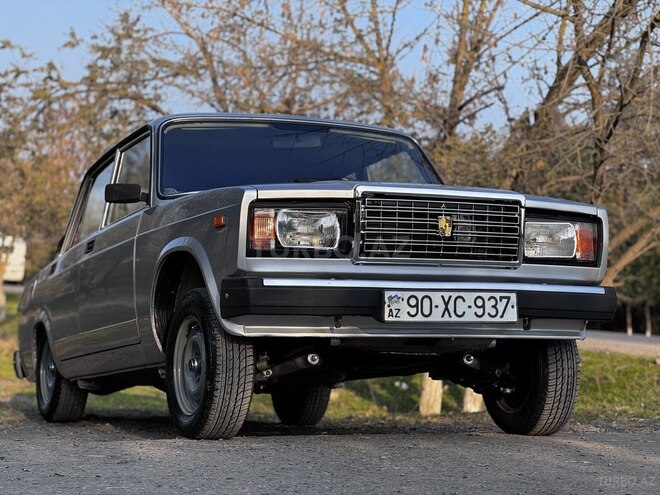 LADA (VAZ) 2107 2010, 75,000 km - 1.6 л - Saatlı