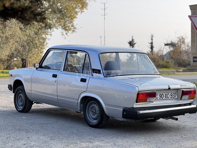 LADA (VAZ) 2107 2010, 75,000 km - 1.6 л - Saatlı