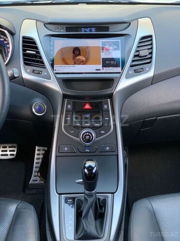 Hyundai Elantra 2015, 156,250 km - 1.6 l - Bakı