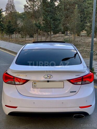 Hyundai Elantra 2015, 156,250 km - 1.6 l - Bakı