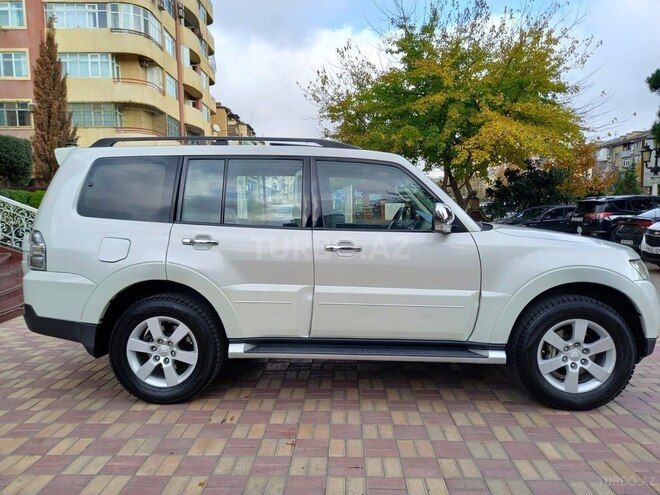 Mitsubishi Pajero 2007, 197,000 km - 3.8 л - Bakı