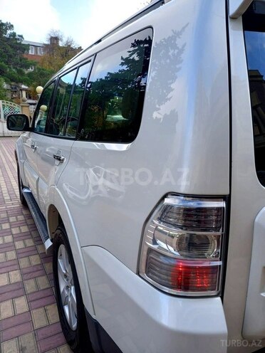 Mitsubishi Pajero 2007, 197,000 km - 3.8 л - Bakı