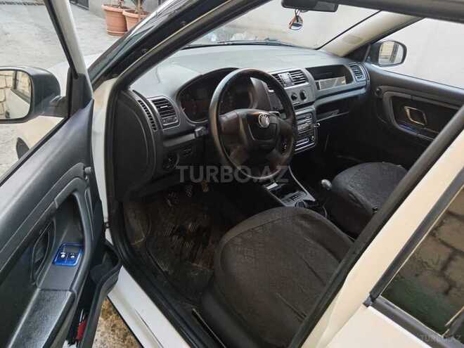 Skoda Fabia 2012, 300,000 km - 1.2 l - Bakı