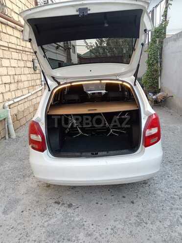 Skoda Fabia 2012, 300,000 km - 1.2 l - Bakı