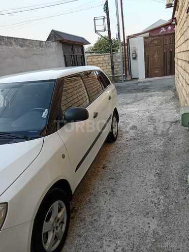 Skoda Fabia 2012, 300,000 km - 1.2 l - Bakı