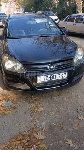 Opel Astra 2005, 224,000 km - 1.4 л - Gəncə