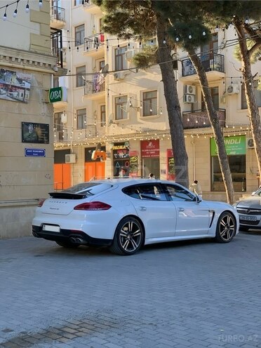 Porsche Panamera 4S 2014, 200,000 km - 3.0 l - Bakı