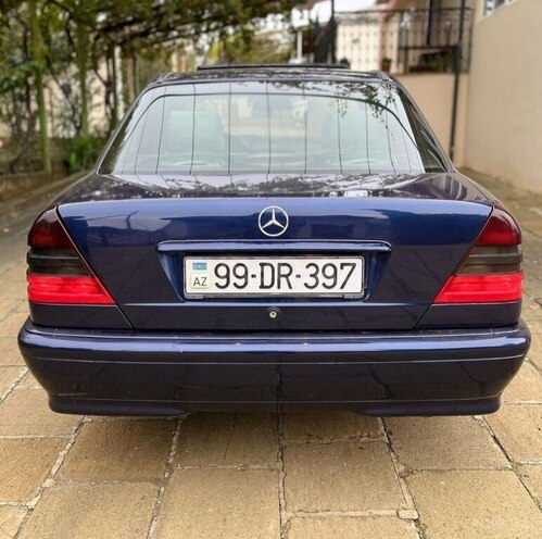 Mercedes C 220 d 2000, 394,000 km - 2.2 l - Kürdəmir