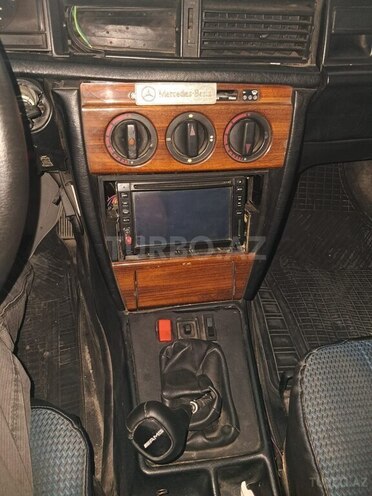 Mercedes 190 1992, 282,000 km - 1.8 l - Bakı