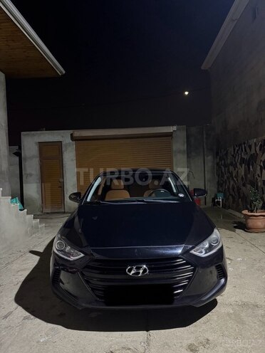 Hyundai Elantra 2018, 130,000 km - 2.0 l - Bakı