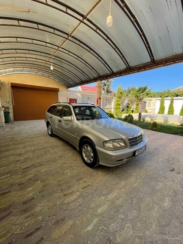 Mercedes C 240 1997, 293,000 km - 2.4 l - Cəlilabad