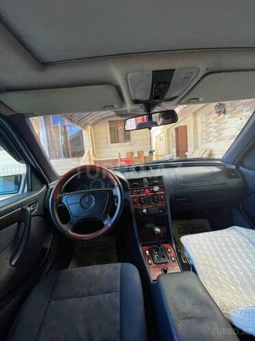 Mercedes C 240 1997, 293,000 km - 2.4 l - Cəlilabad