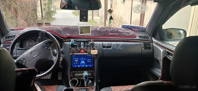 Mercedes E 240 1997, 149,240 km - 2.4 l - Şirvan