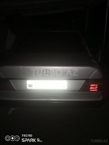 Mercedes E 200 d 1989, 20,200 km - 2.0 l - Lənkəran