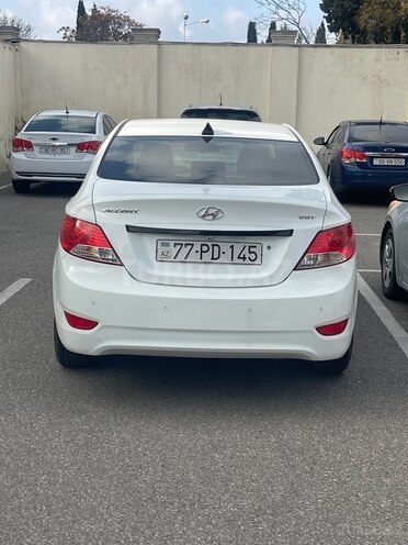 Hyundai Accent 2011, 240,000 km - 1.6 л - Bakı