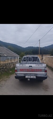 Mitsubishi L200 2005, 364,000 km - 2.5 l - Bakı
