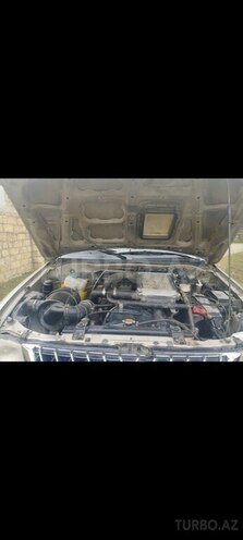 Mitsubishi L200 2005, 364,000 km - 2.5 l - Bakı