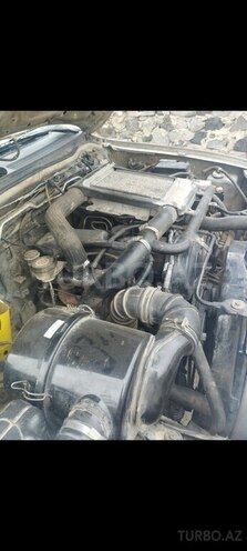Mitsubishi L200 2005, 364,000 km - 2.5 l - Bakı