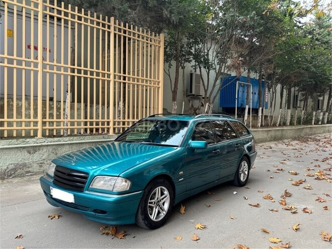 Mercedes C 220 d 1999, 29,800 km - 2.2 l - Bakı