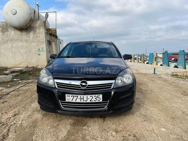 Opel Astra 2009, 193,196 km - 1.3 l - Quba