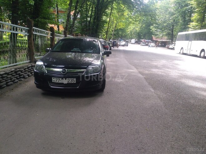 Opel Astra 2009, 193,196 km - 1.3 l - Quba