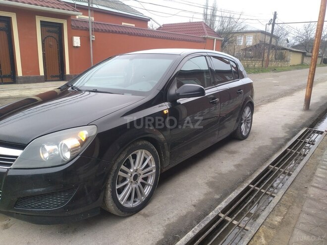 Opel Astra 2009, 193,196 km - 1.3 l - Quba
