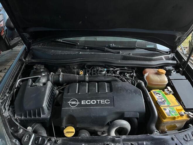 Opel Astra 2009, 193,196 km - 1.3 l - Quba
