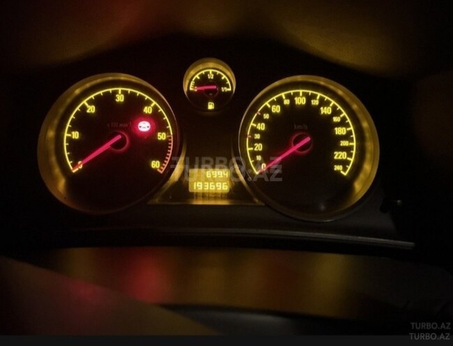 Opel Astra 2009, 193,196 km - 1.3 l - Quba