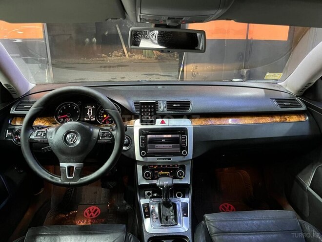 Volkswagen Passat 2010, 284,311 km - 1.8 l - Sumqayıt