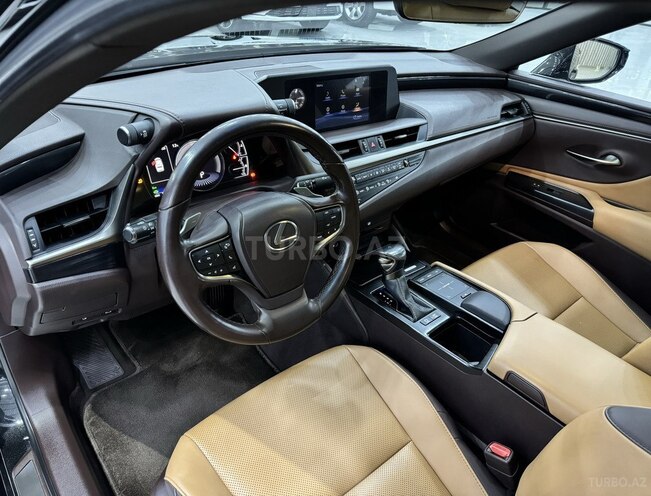 Lexus ES 300h 2020, 142,800 km - 2.5 l - Bakı