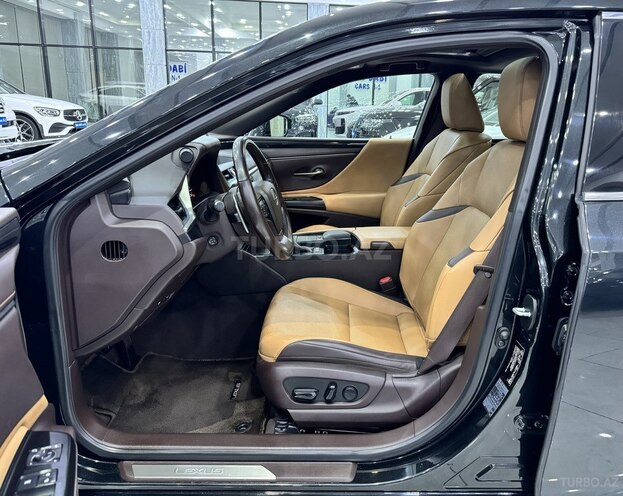 Lexus ES 300h 2020, 142,800 km - 2.5 l - Bakı