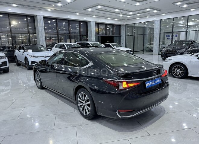 Lexus ES 300h 2020, 142,800 km - 2.5 l - Bakı