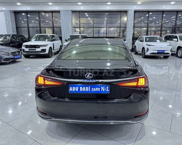 Lexus ES 300h 2020, 142,800 km - 2.5 l - Bakı