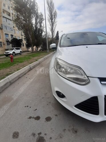 Ford Focus 2014, 226,000 km - 1.6 l - Bakı