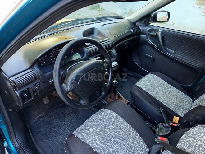 Opel Astra 1995, 228,000 km - 1.4 l - Bakı