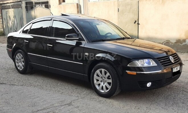 Volkswagen Passat 2003, 241,500 km - 1.8 l - Bakı