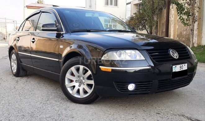 Volkswagen Passat 2003, 241,500 km - 1.8 l - Bakı
