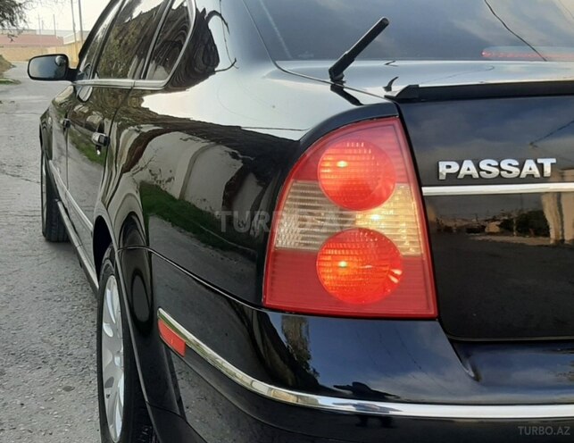 Volkswagen Passat 2003, 241,500 km - 1.8 l - Bakı