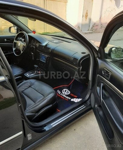 Volkswagen Passat 2003, 241,500 km - 1.8 l - Bakı