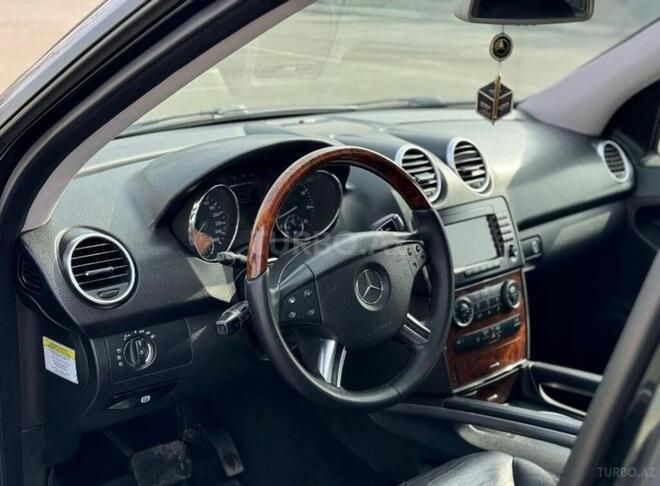 Mercedes ML 350 4MATIC 2005, 333,000 km - 3.5 л - Bakı