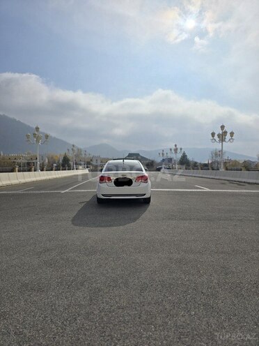 Chevrolet Cruze 2013, 200,000 km - 1.4 l - Qəbələ