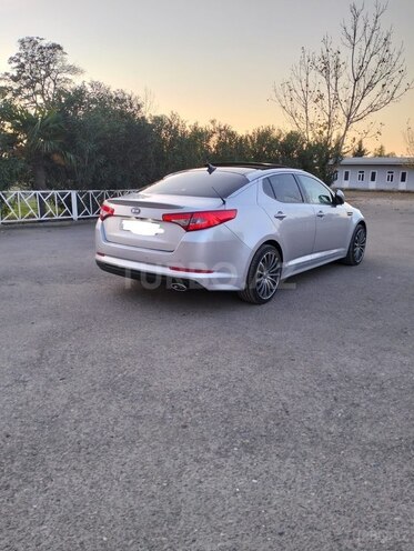 Kia Optima 2010, 88,000 km - 2.0 l - Salyan