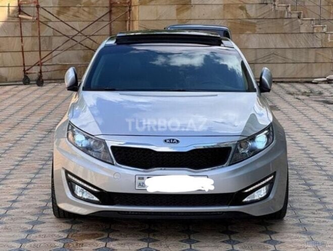 Kia Optima 2010, 88,000 km - 2.0 l - Salyan
