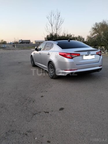 Kia Optima 2010, 88,000 km - 2.0 l - Salyan