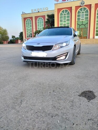 Kia Optima 2010, 88,000 km - 2.0 l - Salyan
